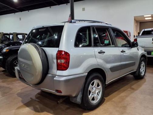 2005 Toyota RAV4 Base