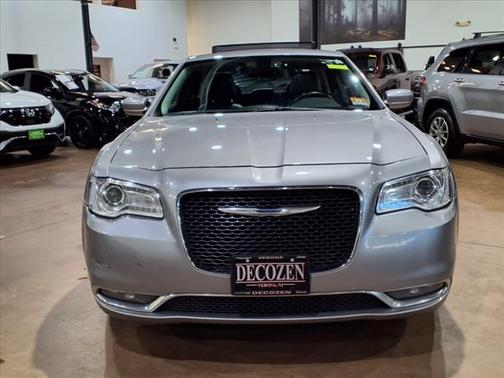 2015 Chrysler 300 Limited