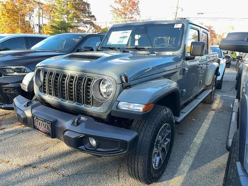 2026 Jeep Gladiator Sport S