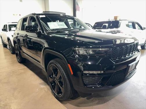 2025 Jeep Grand Cherokee Limited X