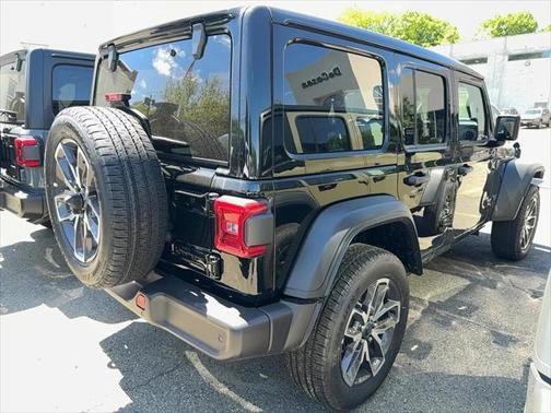 2025 Jeep Wrangler 4xe Sport S