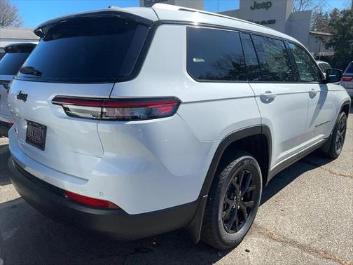 2025 Jeep Grand Cherokee L Altitude