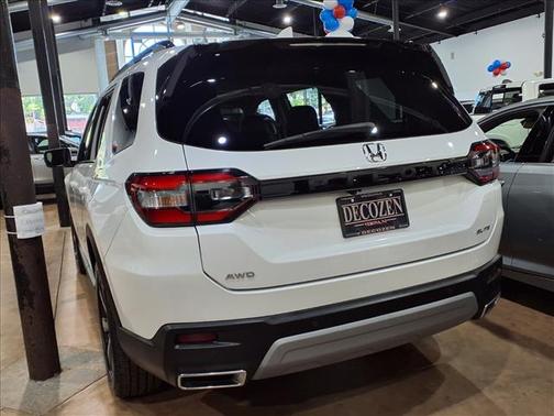 2023 Honda Pilot Elite