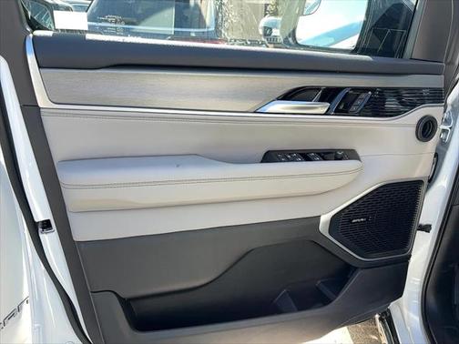 2025 Jeep Wagoneer 4x4