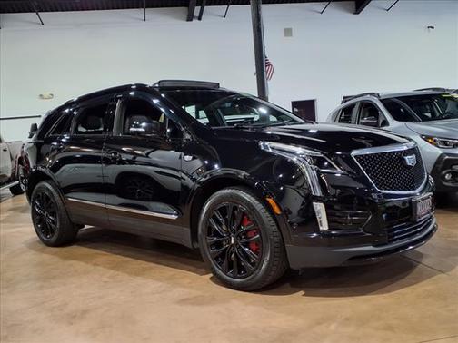 2023 Cadillac XT5 Sport