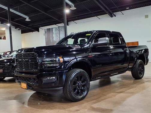 2022 RAM 2500 Limited Crew Cab 4x4 6'4' Box