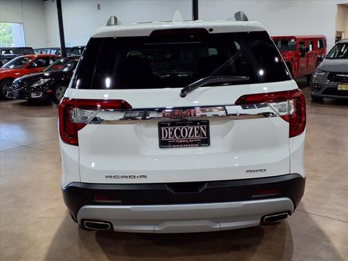 2022 GMC Acadia SLE