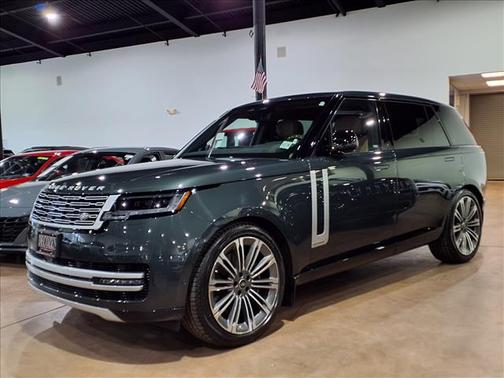 2024 Land Rover Range Rover P530 Autobiography LWB