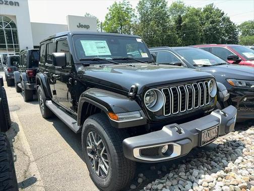 2025 Jeep Wrangler 4-Door Sahara 4x4