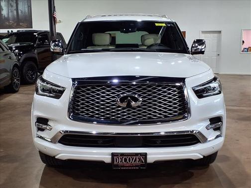 2023 INFINITI QX80 Sensory