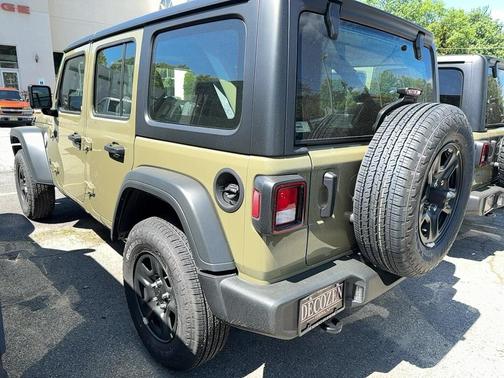 2025 Jeep Wrangler Sport
