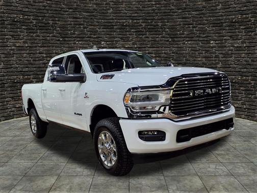 2024 RAM 2500 Laramie Crew Cab 4x4 6'4' Box
