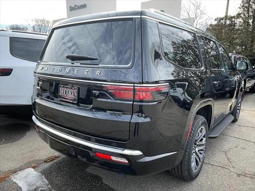 2025 Jeep Wagoneer 4x4
