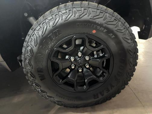 Green 2026 RAM 1500 RHO Crew Cab 4x4 5'7' Box