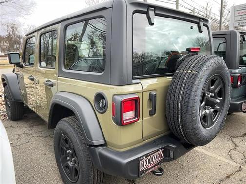 2025 Jeep Wrangler Sport