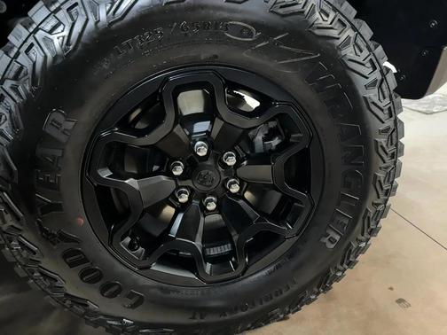 2026 RAM 1500 RHO Crew Cab 4x4 5'7' Box