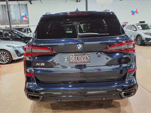 Carbon Black Metallic 2023 BMW X5 xDrive40i