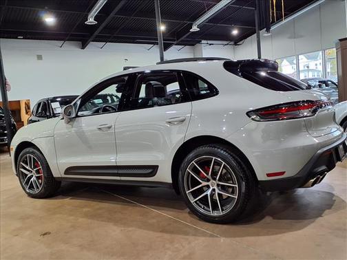 2023 Porsche Macan S