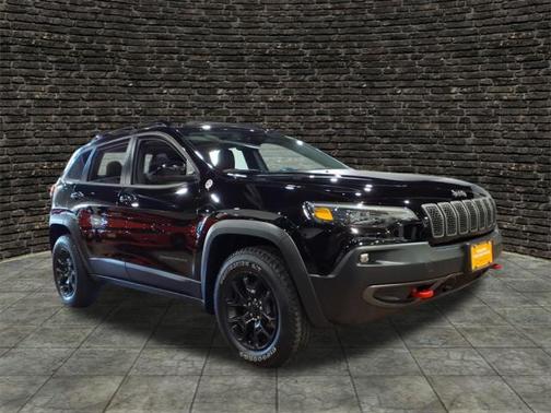 2022 Jeep Cherokee Trailhawk