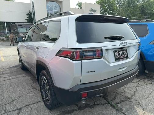 Silver 2026 Jeep Cherokee Limited