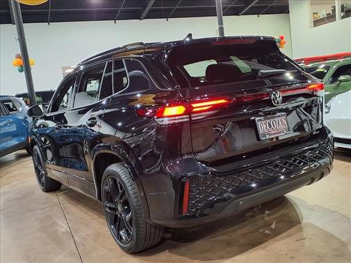 2025 Volkswagen Tiguan 2.0T SE R-Line Black 4MOTION