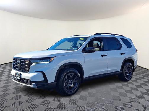 2023 Honda Pilot TrailSport