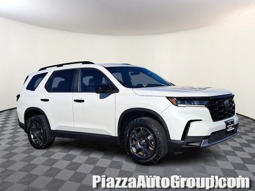 2023 Honda Pilot TrailSport