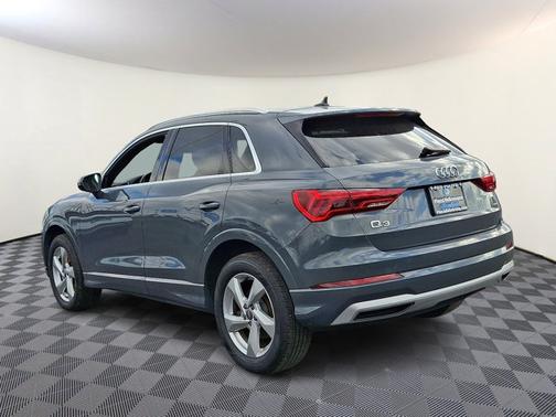 2020 Audi Q3 Premium