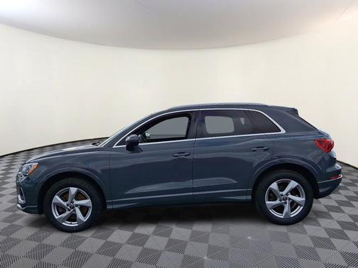 2020 Audi Q3 Premium