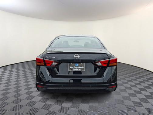 Super Black 2024 Nissan Altima 2.5 S