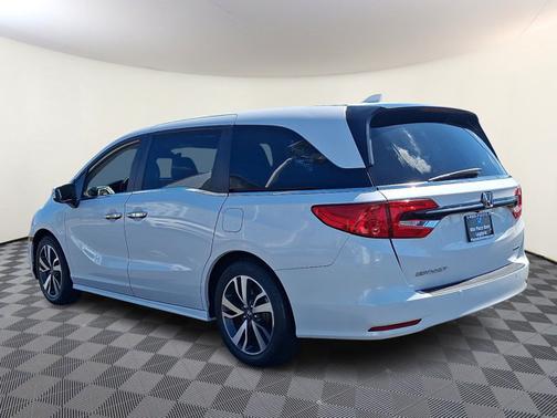 Platinum White Pearl Wx 2023 Honda Odyssey Touring