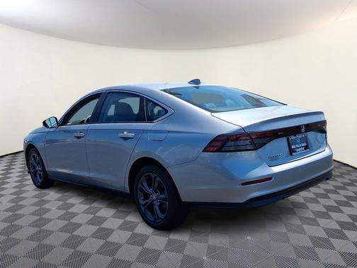 Lunar Silver Metallic 2023 Honda Accord EX