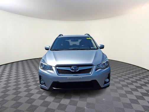Ice Silver Metallic 2016 Subaru Crosstrek 2.0i Premium