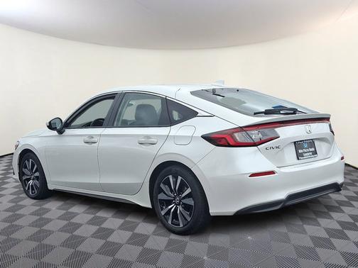 2022 Honda Civic EX-L