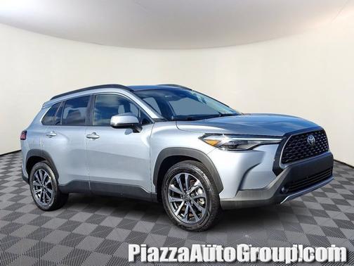2023 Toyota Corolla Cross XLE