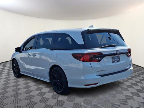 Platinum White Pearl Wx 2024 Honda Odyssey Sport