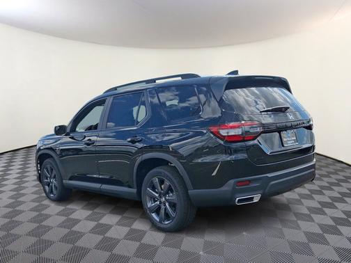 2025 Honda Pilot Sport