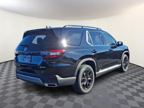 2025 Honda Pilot Touring+