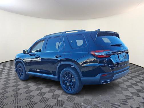 2025 Honda Pilot Touring+