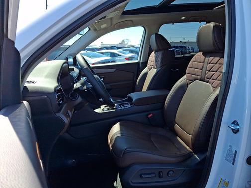 Platinum White Pearl   Wx 2026 Honda Pilot Elite