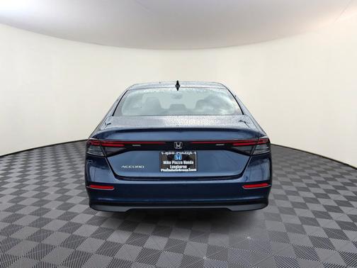Canyon River Blue Metallic   Bu 2025 Honda Accord SE