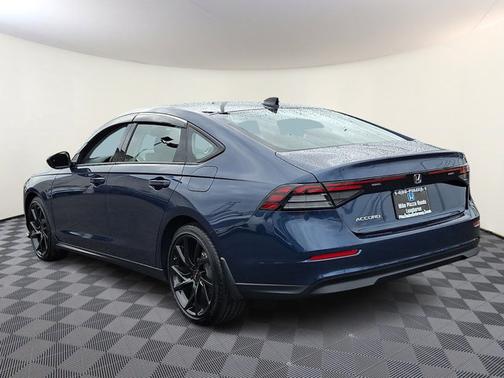Canyon River Blue Metallic Bu 2025 Honda Accord SE