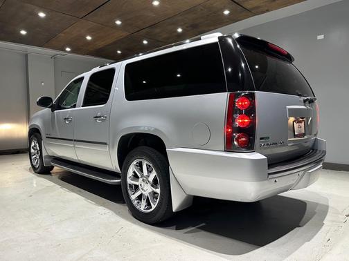 2011 GMC Yukon XL Denali