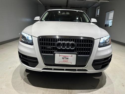 2011 Audi Q5 Premium Plus