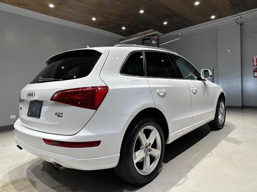 2011 Audi Q5 Premium Plus