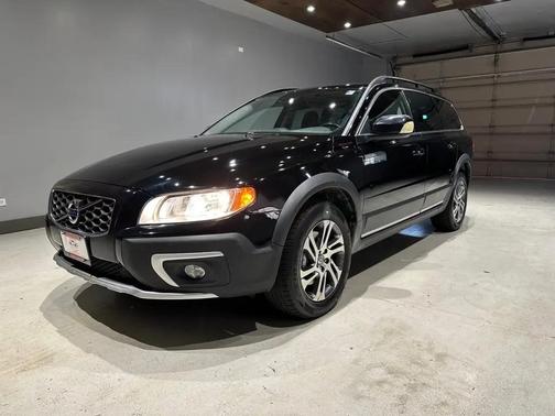 Black Stone 2015 Volvo XC70 3.2 Premier