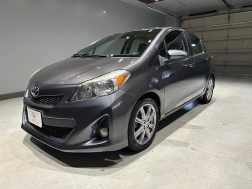 2014 Toyota Yaris L