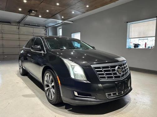 BLACK 2013 Cadillac XTS Base
