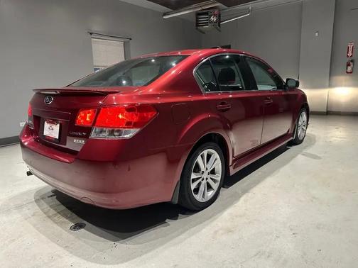 2013 Subaru Legacy Premium
