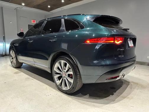 2017 Jaguar F-PACE S